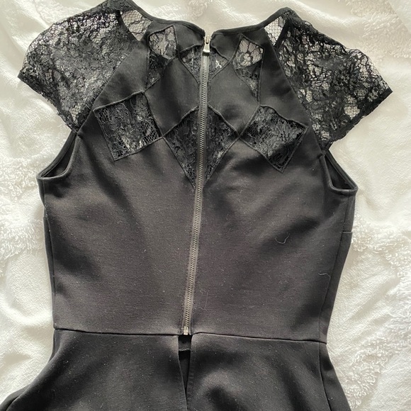 Guess black peplum top - Picture 8 of 9